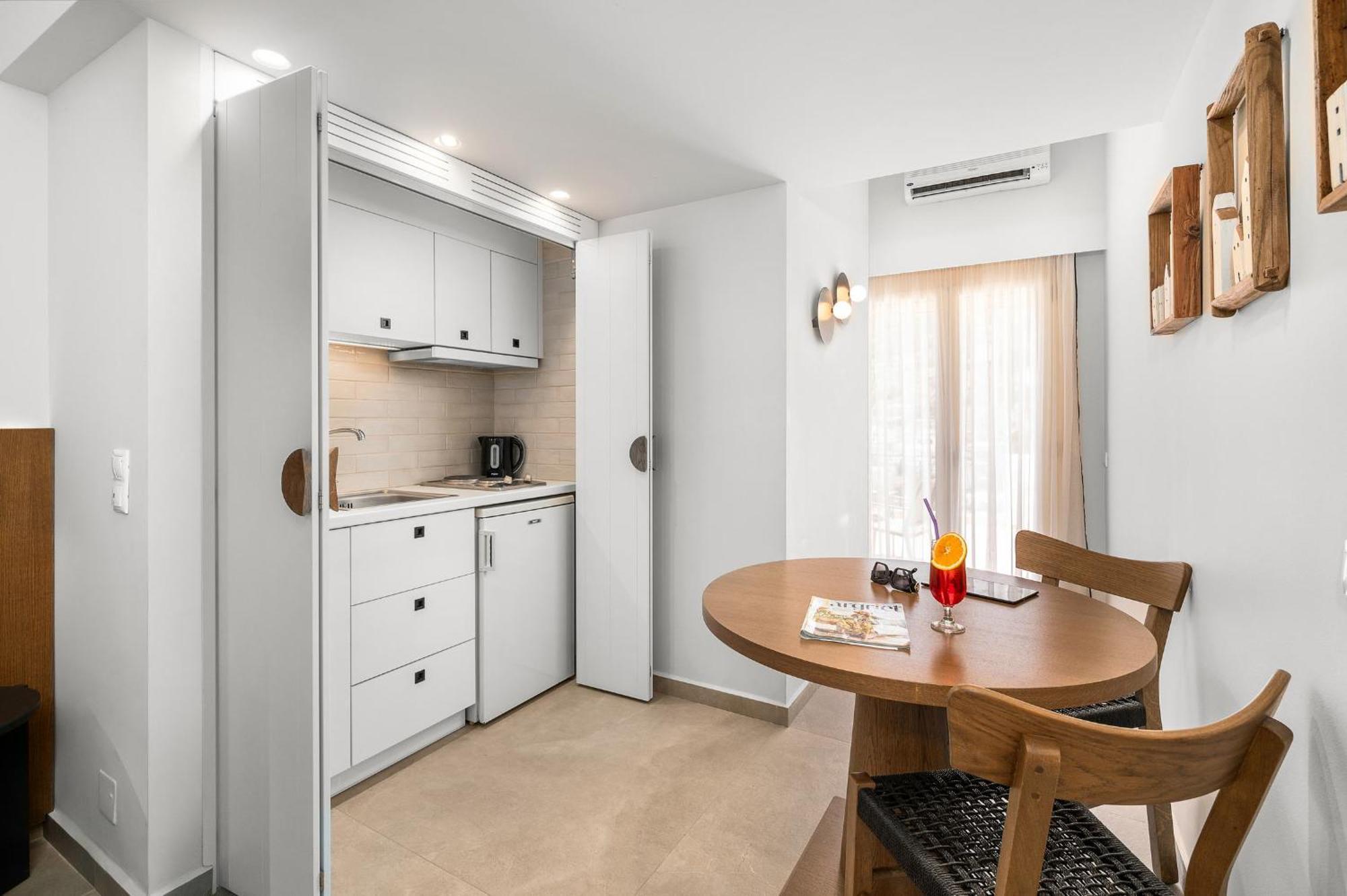 أغيا غاليني Glaros Hotel Apartment المظهر الخارجي الصورة